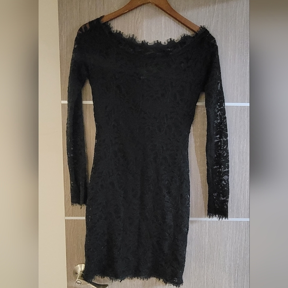Jump Apparel Lace Sheath Dress SZ Med - Picture 2 of 5